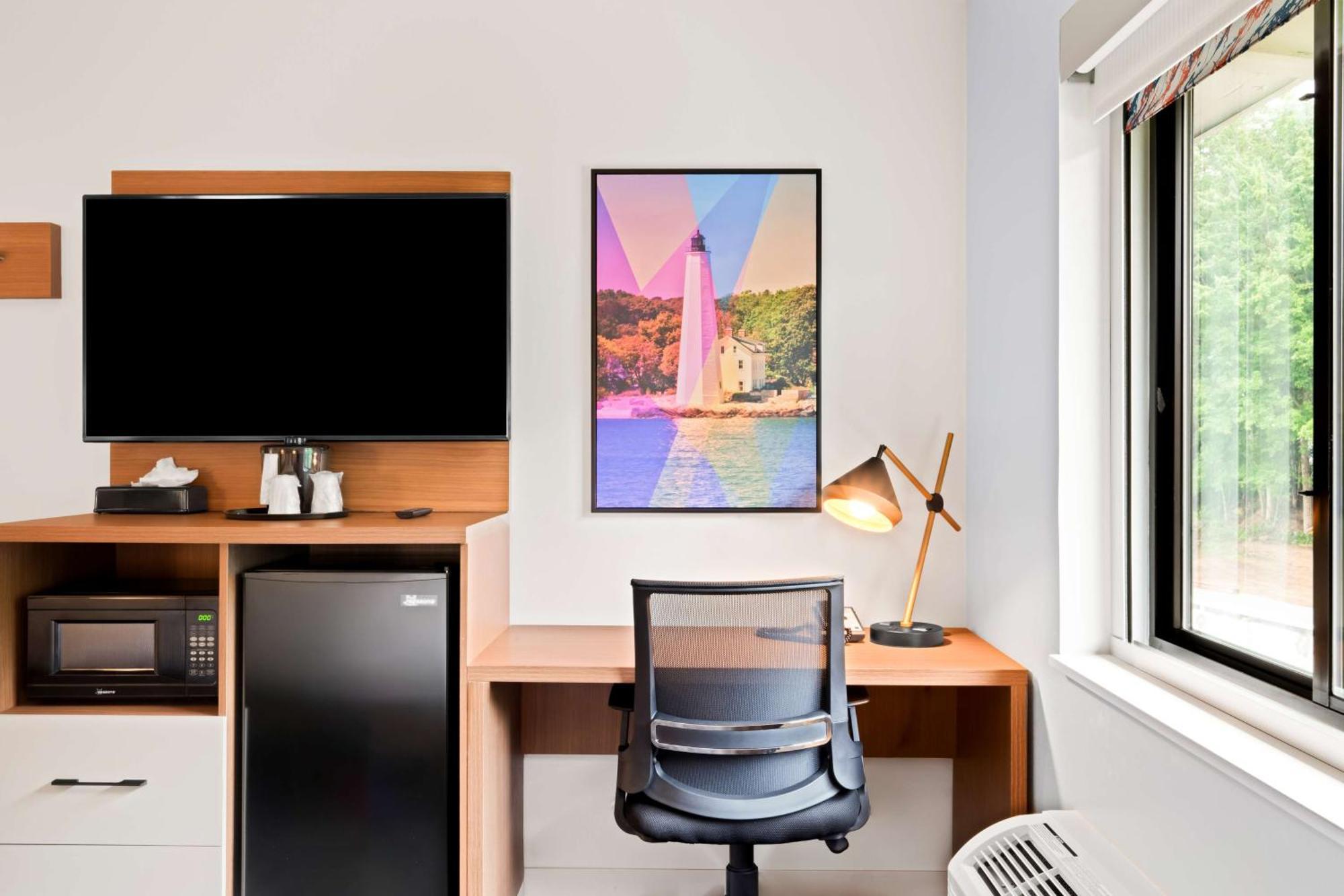 Best Western Niantic - New London, Mystic Area 외부 사진
