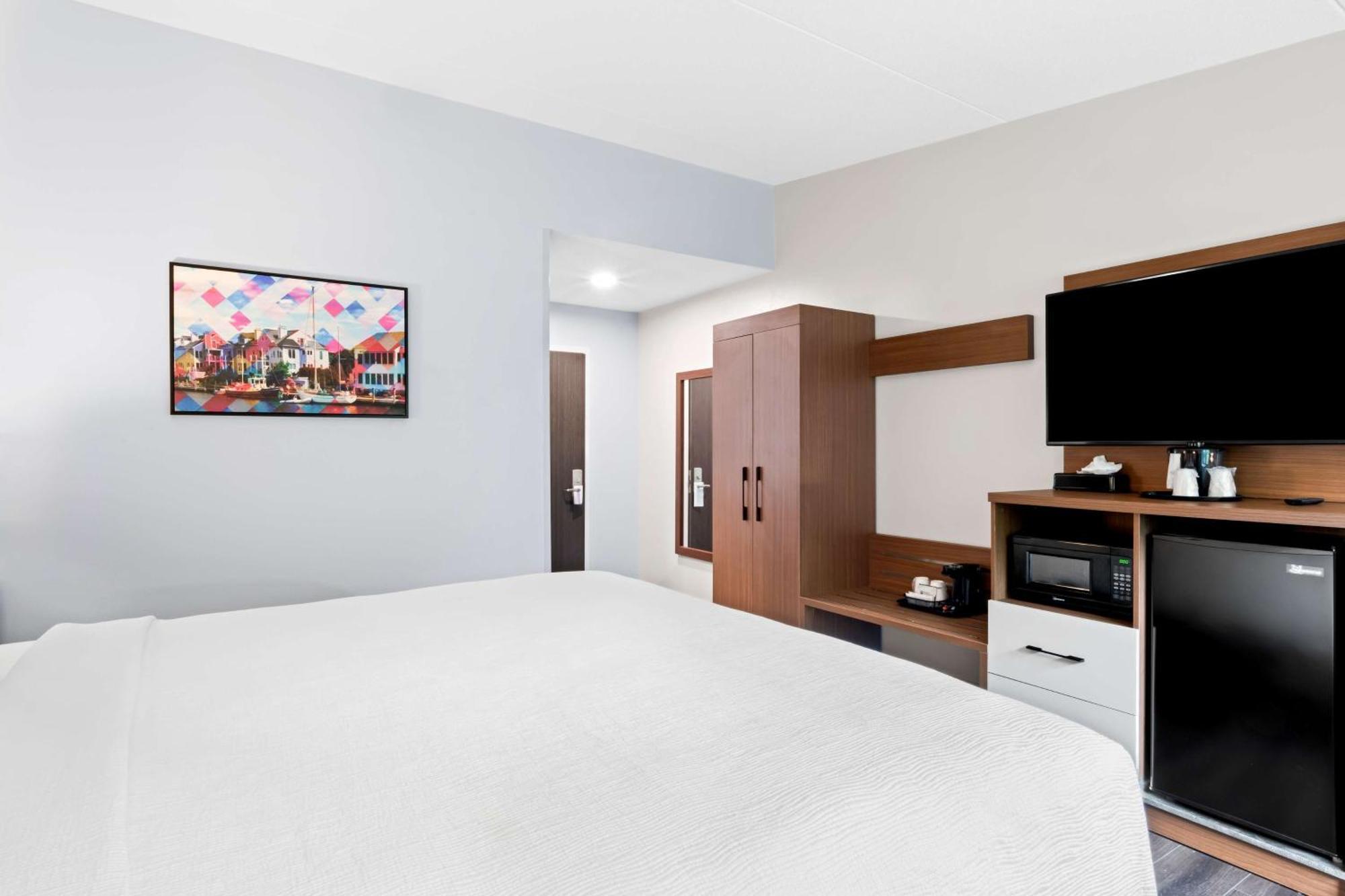 Best Western Niantic - New London, Mystic Area 외부 사진