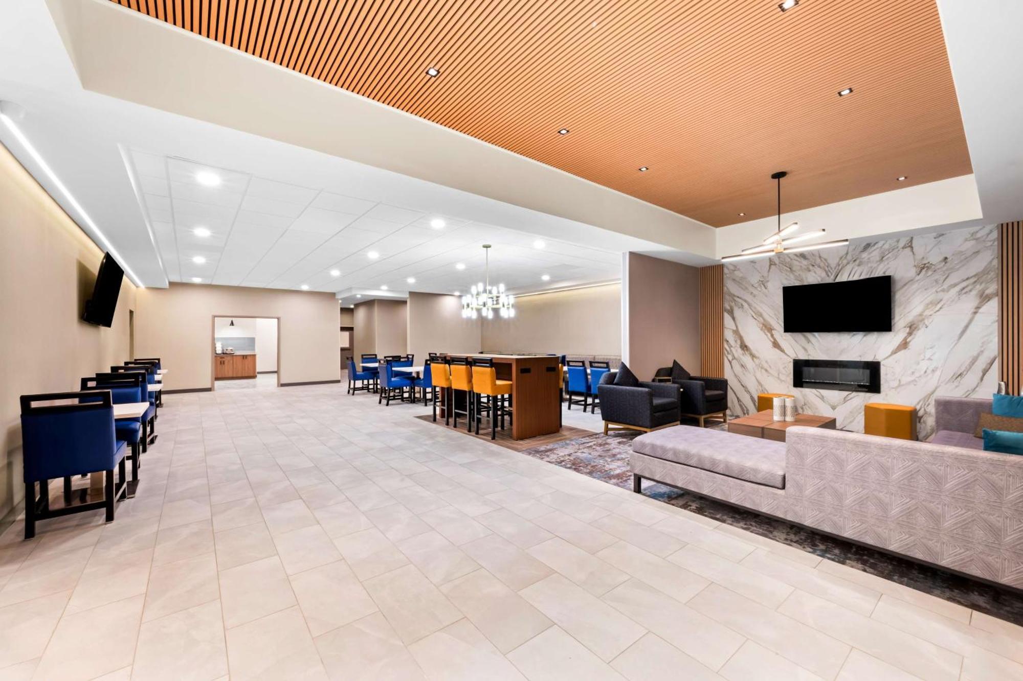Best Western Niantic - New London, Mystic Area 외부 사진