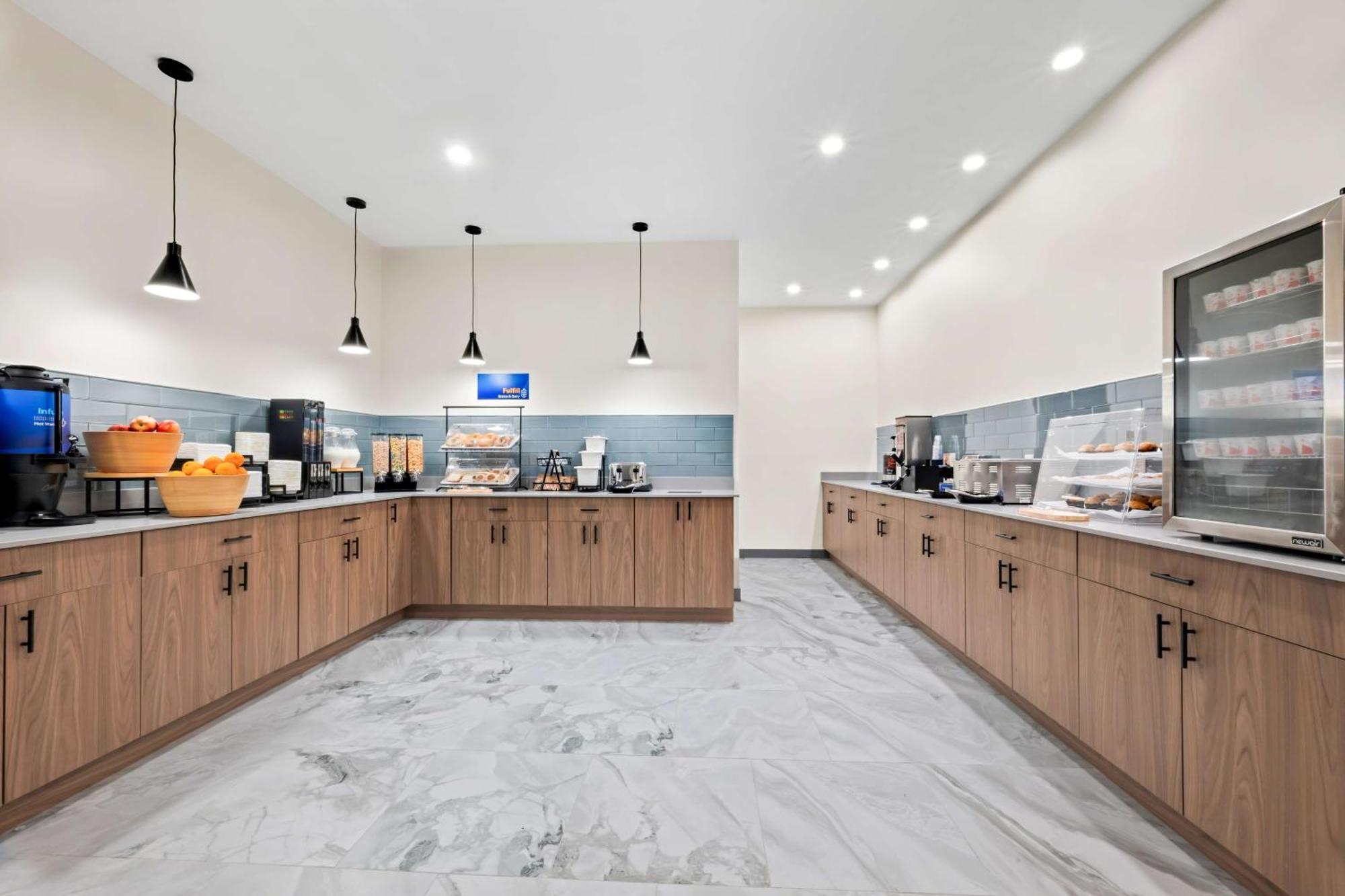 Best Western Niantic - New London, Mystic Area 외부 사진
